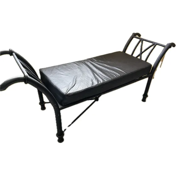 Pie De Cama Banco Sofa Hierro Forjado Y Semicuero Negro
