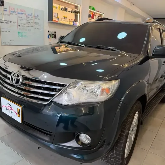 Toyota Fortuner 2016 2.7l 4x2 At