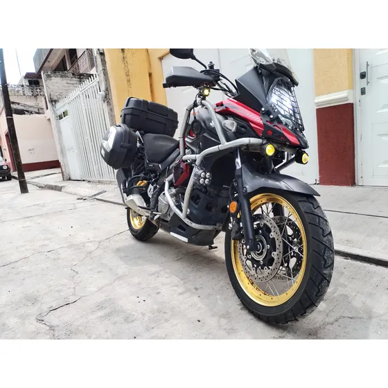 Vstrom 650 Xt Equipada
