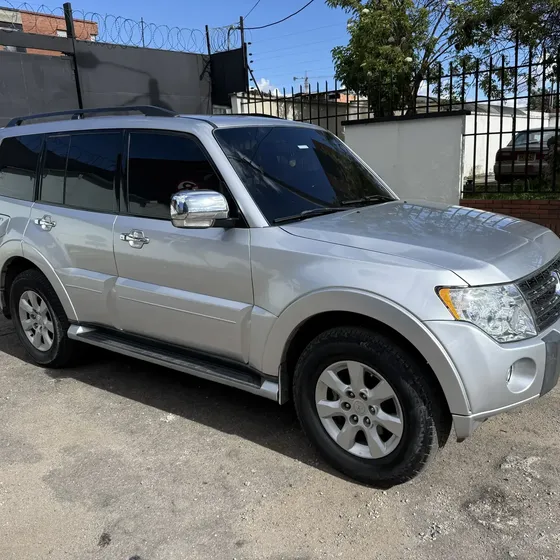 Mitsubishi Montero 2012 3.2 V98 Wagon
