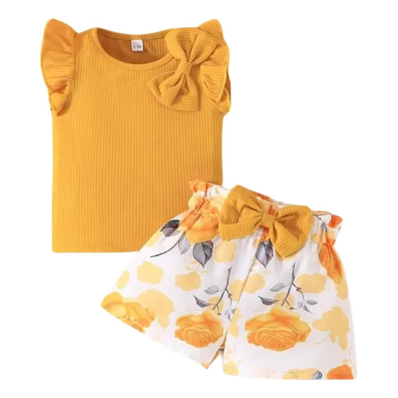 Conjunto De Bebe Niña Blusa Con Short Floral