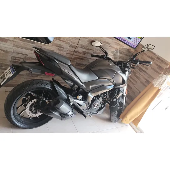Bajaj Dominar 400 Ug Año: 2021   Original Integramente