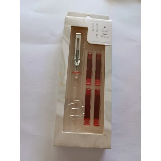 Pluma Stilografica Con Su Tinta 