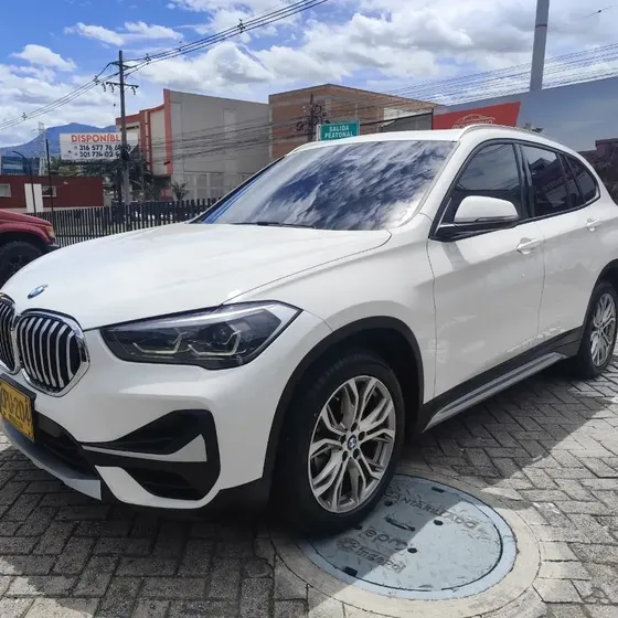 BMW X1 2022 1.5 Sdrive 18i Xline
