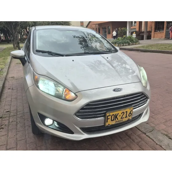 Ford Fiesta 1.6 Titanium Mt