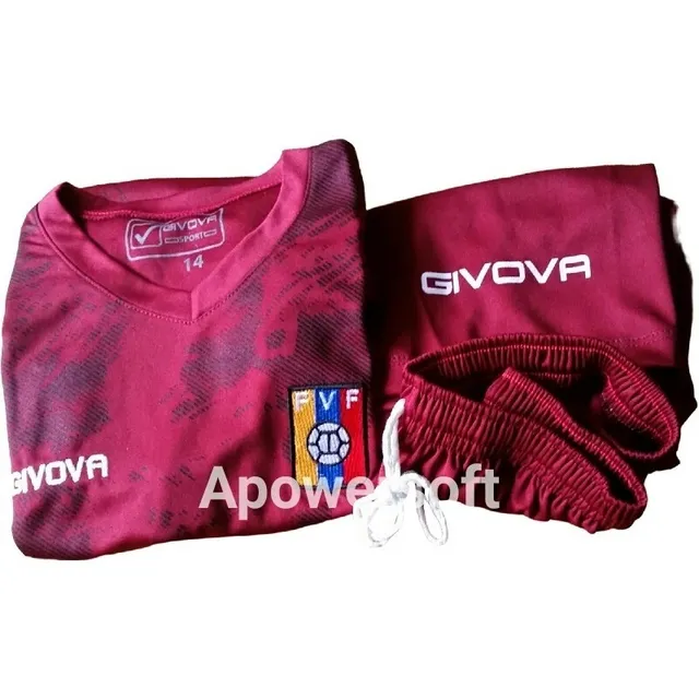 Conjunto Seleccion Vino Tinto Niño.