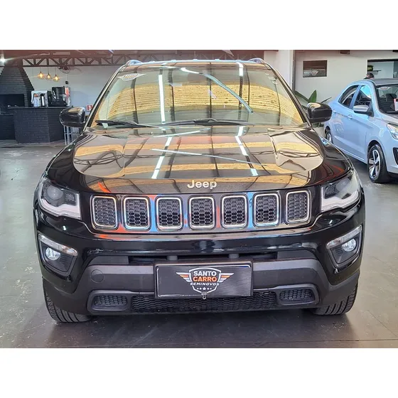 Jeep Compass 2.0 Longitude Aut. 5p