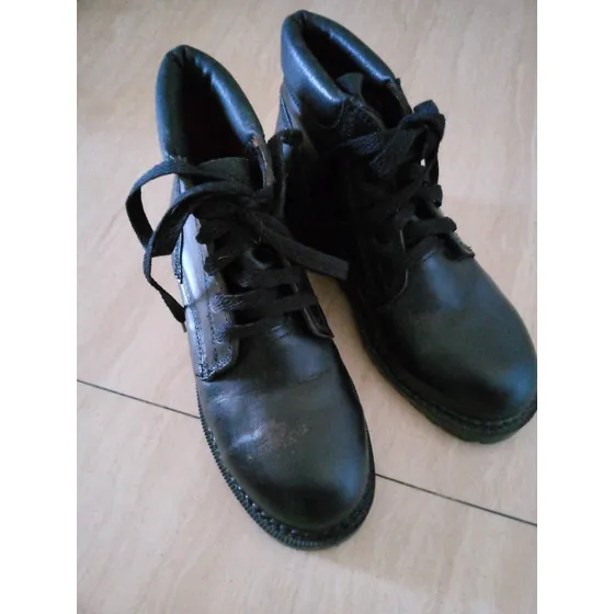 Botas De Seguridad Usadas Talla-35