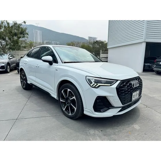 Audi Q3 2.0 S Line 180hp Quattro S-tronic At
