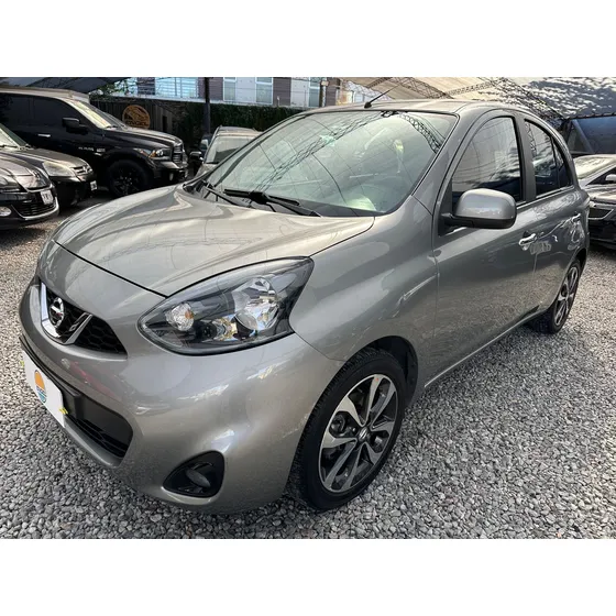 Nissan March 1.6 Advance Media Tech 107cv