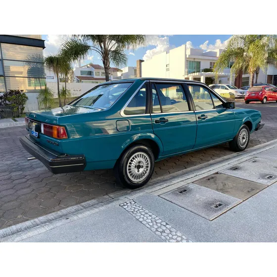 Volkswagen Corsar Clásico Automático