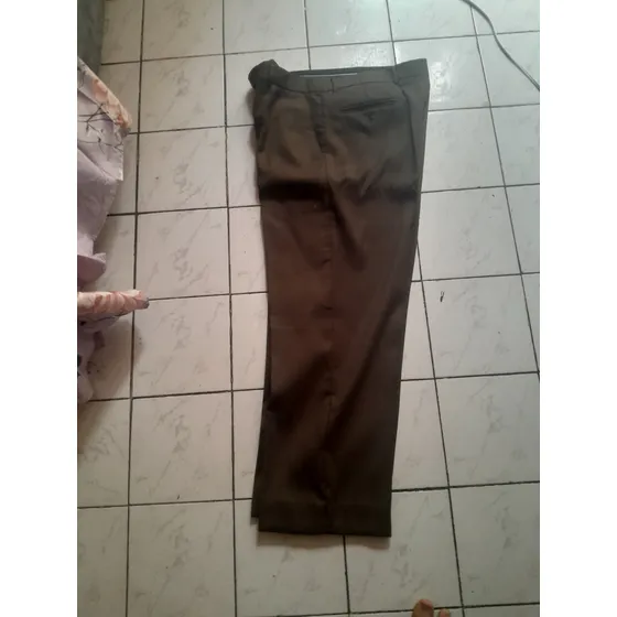 Pantalones De Caballero Usado