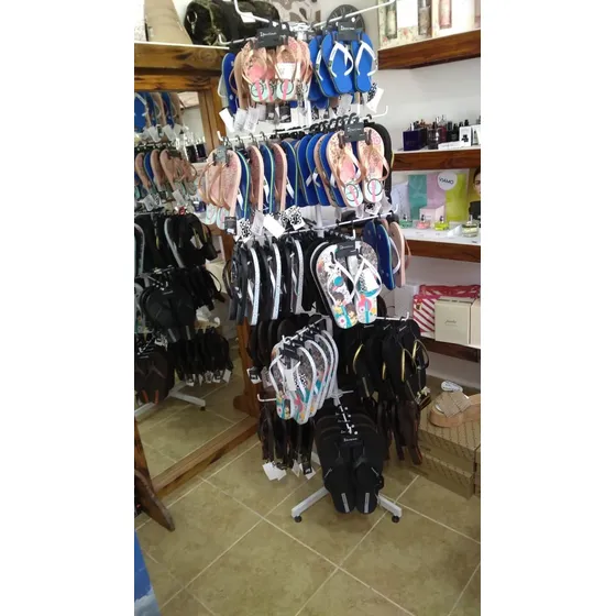 Exhibidor De Pantuflas, Alpargatas, Medias 5 Niveles Rosario