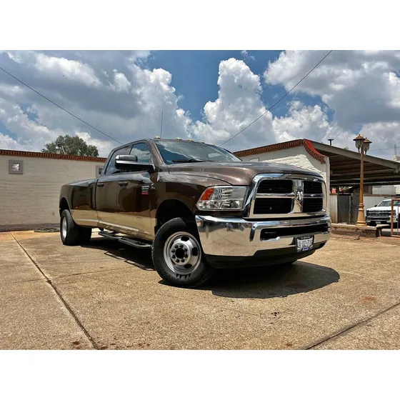 Dodge Ram 3500 Crew Cab 4x4 Disel Doble Rodado