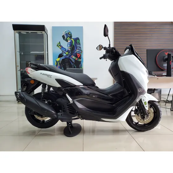 Yamaha Nmax 2025