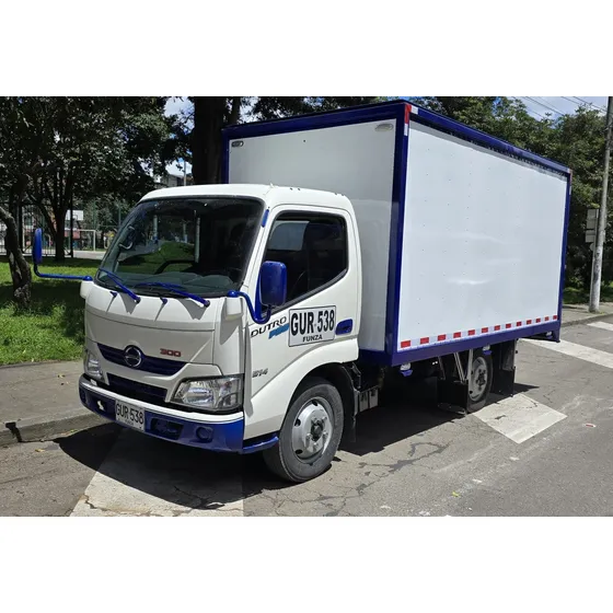 Hino Dutro Pro Furgon