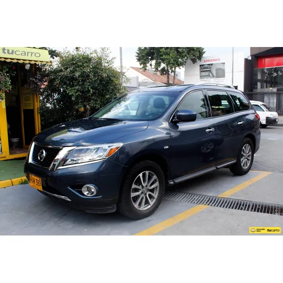 Nissan Pathfinder 3.5 R52 Exclusive 4x4