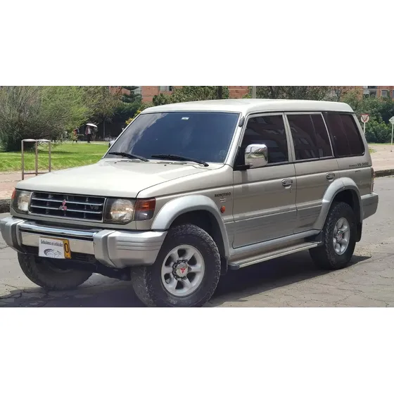 Mitsubishi Montero 3.0 V43 Wagon