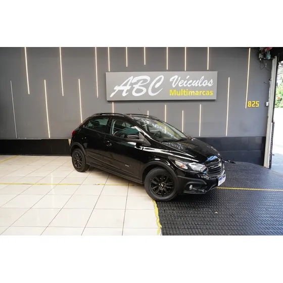 Chevrolet Onix 1.4 Mpfi Activ 8v Flex 4p Automático