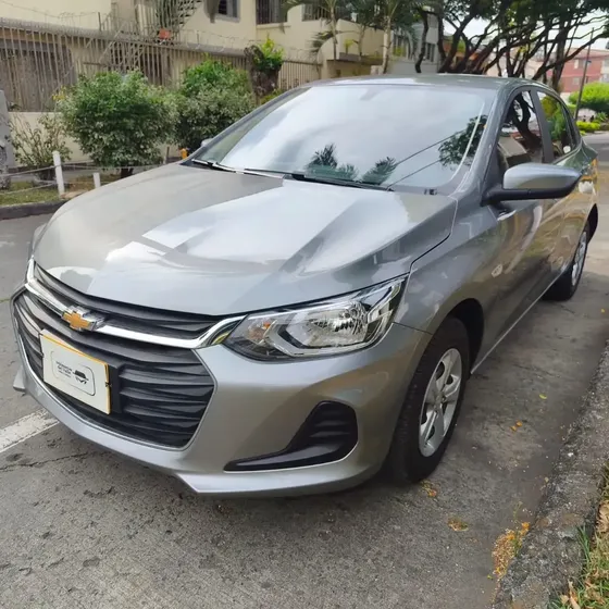 Chevrolet Onix 2025 1.0t Lt
