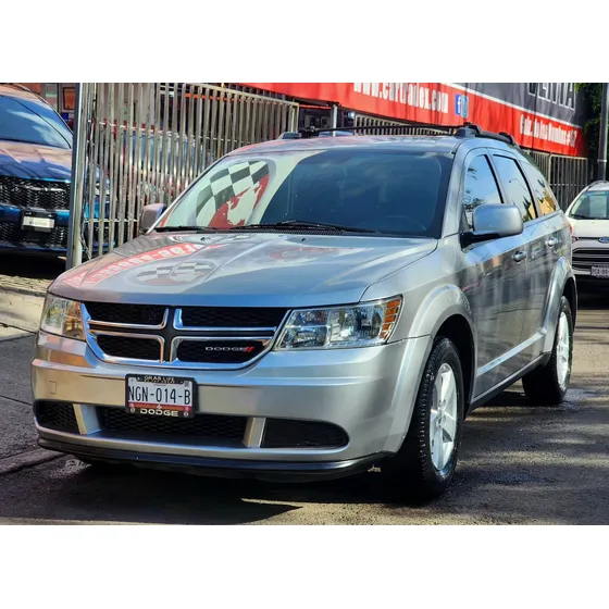 Dodge Journey 2.4 Se 7 Pasajeros At
