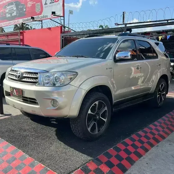 Toyota Fortuner 2012 2.7 Sr5 4x2 At