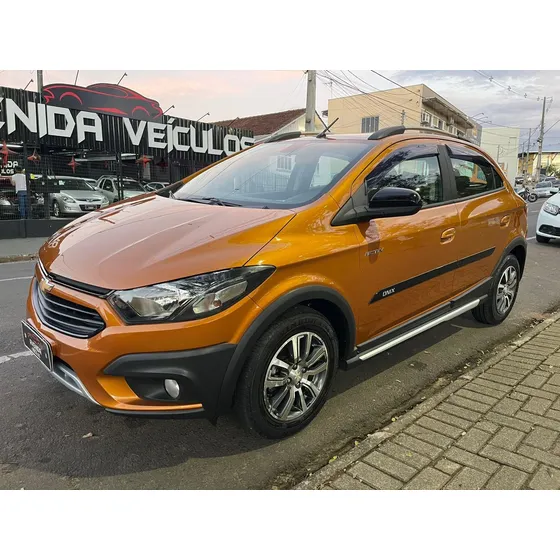 Chevrolet Onix 1.4at Act