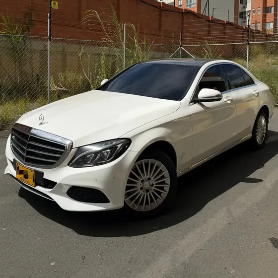Mercedes-Benz Clase C 2015 1.6