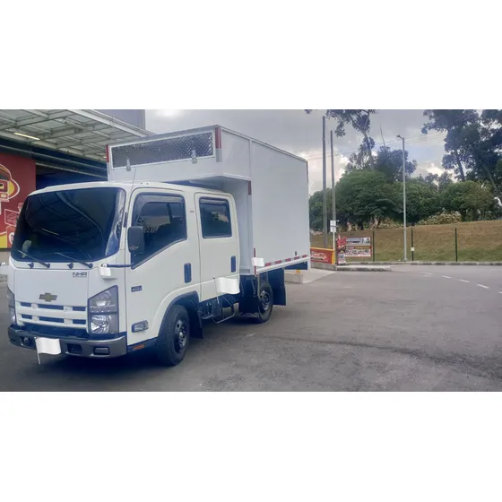 Chevrolet Nhr Doble Cabina En Perfectas Condiciones