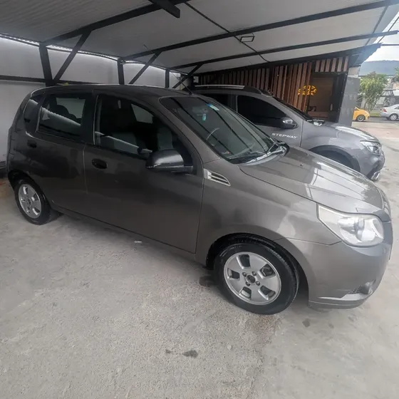 Chevrolet Aveo Emotion 2013 1.6 Gt