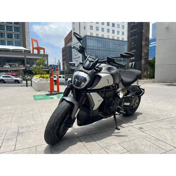 Ducati Diavel 1260