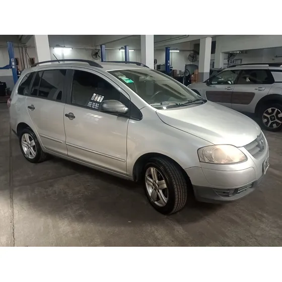 Volkswagen Suran 1.6 I Trendline 90b