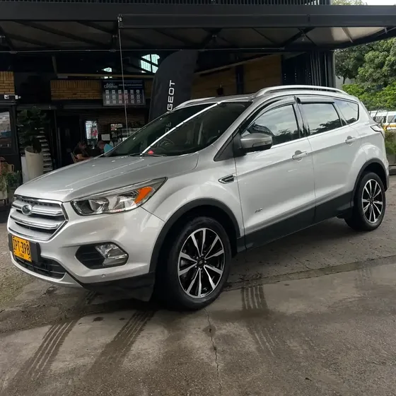 Ford Escape 2017 2.0 Titanium