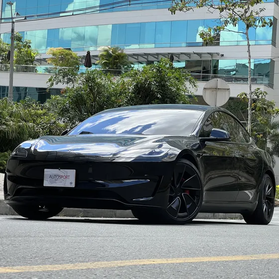 Tesla Model 3 2026 0.0 Performance Awd