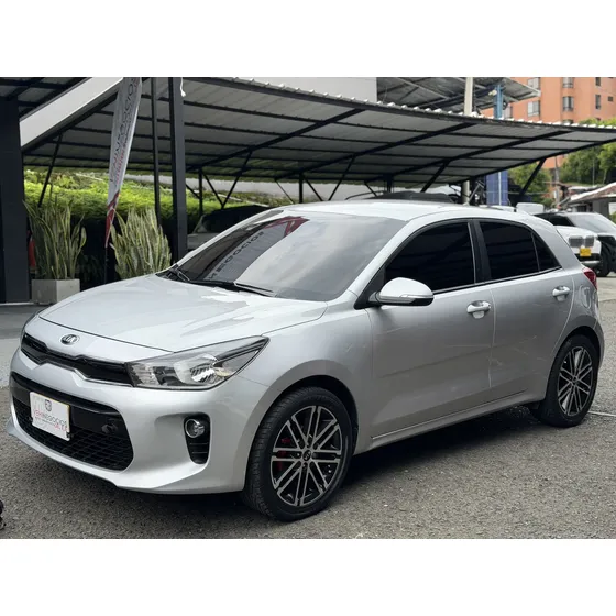 Kia Rio 2018 1.4 Vibrant At