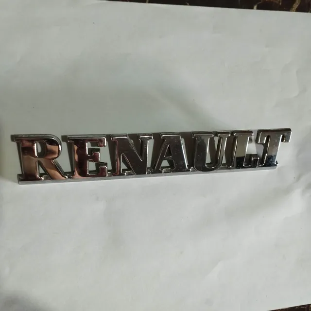 Emblema Tapa Maleta Palabra Renault