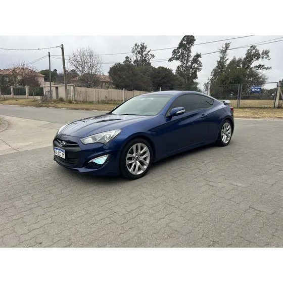 Hyundai Genesis 2.0 Coupe Seg. T 8at