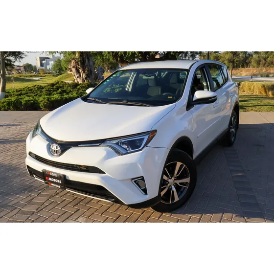 Toyota Rav4 2.5 Le At