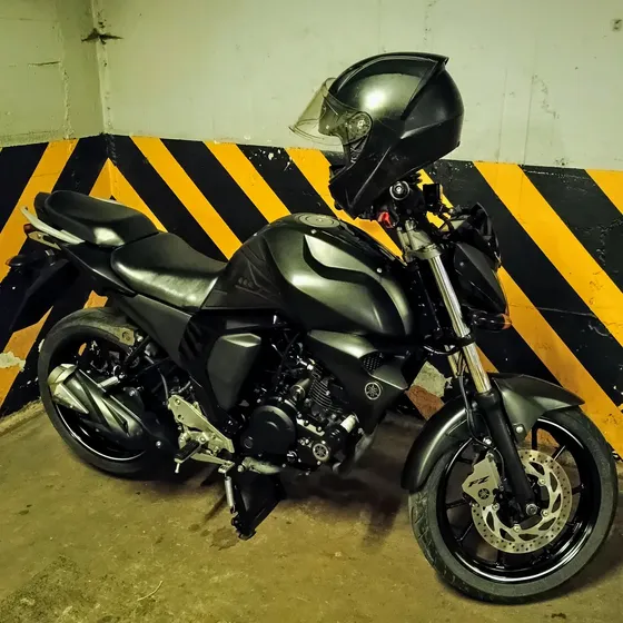 Moto En Muy Buenas Condiciones. Documentos Al Dia