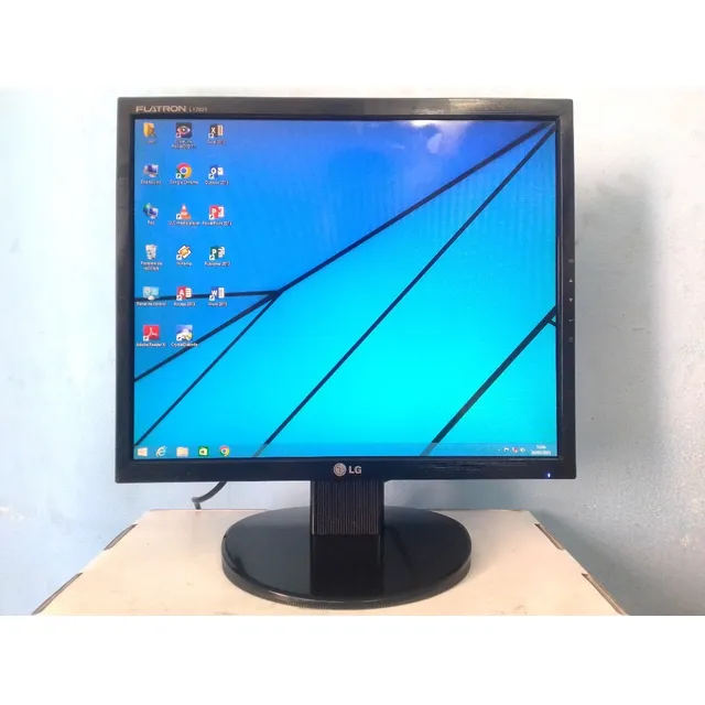 Monitor 17¨ Vga/hdmi-opc L1753t LG -------------- 15¨16¨/19¨