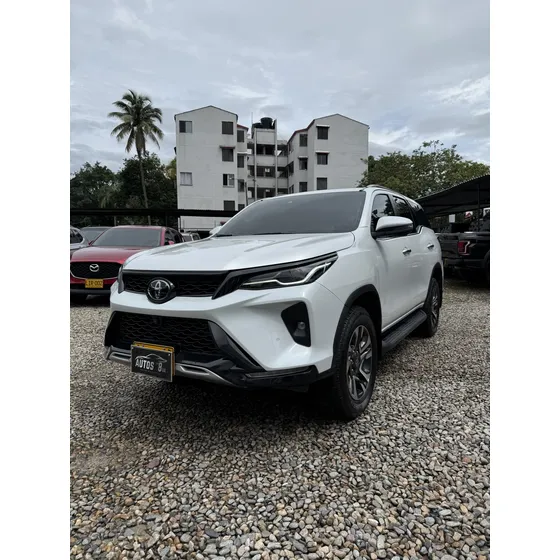 Toyota Fortuner 2024 2.8 Diésel Srv Aut 4x4