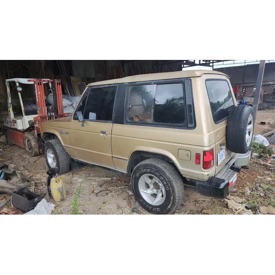 Mitsubishi Raider Japones