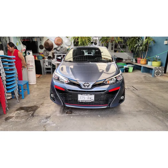 Toyota Yaris 1.5 5p S Mt
