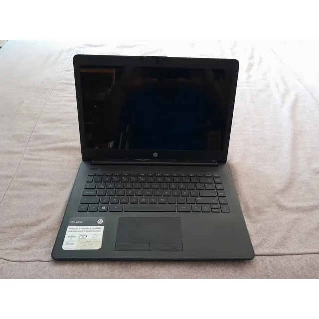 Laptop Hp Mod F-grspbt Color Negra Amd A4 Color Negra 