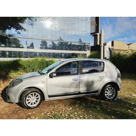 Renault Sandero 1.6 Privilege Nav 105cv