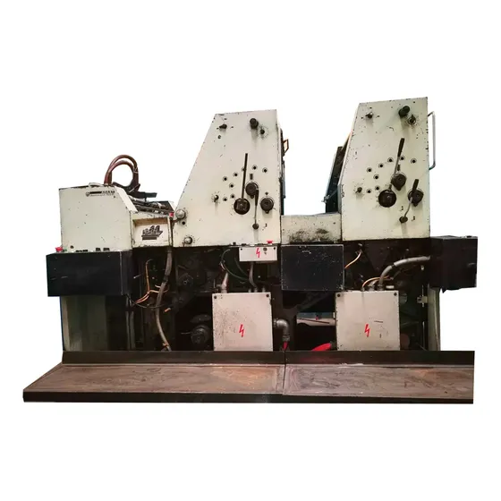 Maquina Offset Adast Dominant 725