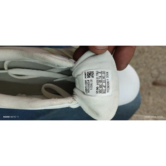 Bonitos Zapatos adidas Originales Para Niña Son Talla 33y M