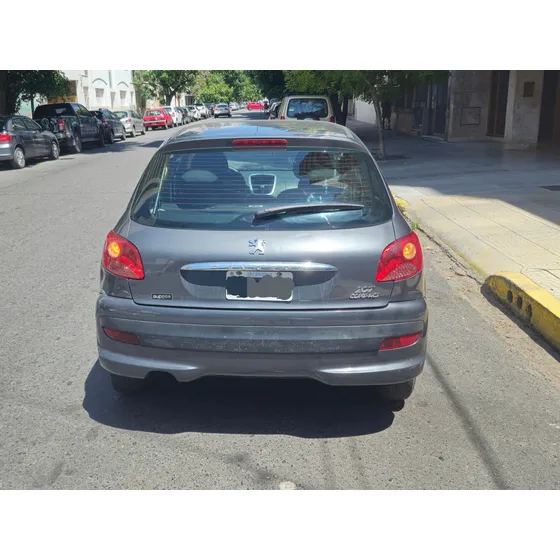 Peugeot 207 1.9 Xs