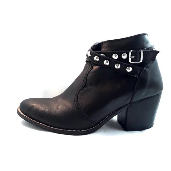 Botas Cortas Cuero Talles Especiales Grandes Mujer Nalis