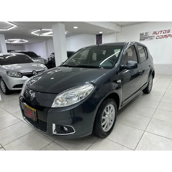 Renault Sandero 1.6 Dynamique 110 Hp